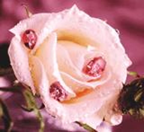 Natural Color Diamonds add Fascination to High-end Jewellery