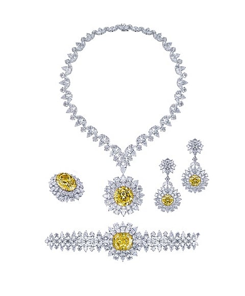 Mouawad Unveils the Mouawad Dragon Yellow and White Diamond Suite, Featuring the Largest Round Brilliant Vivid Yellow Diamond in the World