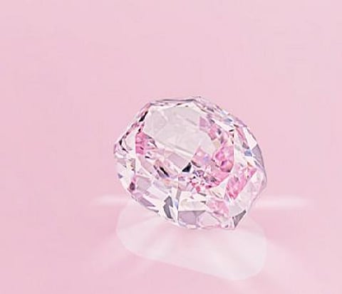 GIA grades ALROSA's 14.83 ct pink diamond The Spirit Of The Rose as Fancy Vivid Purple-Pink Fancy Vivid Purple-Pink 