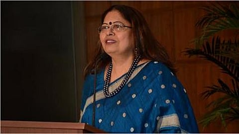 Nirupa Bhatt, MD, GIA & Middle East