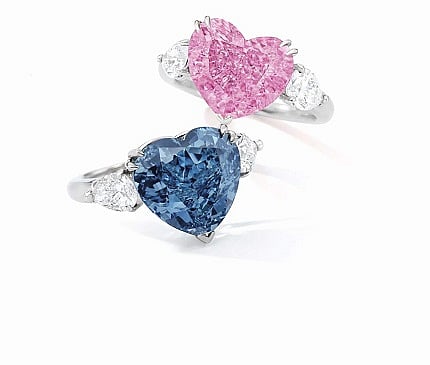 4.49 CARAT FANCY VIVID PINK DIAMOND, INTERNALLY FLAWLESS, EST. HK$ 58 – 68 MILLION / US$7.5 – 8.8 MILLION 5.04 CARAT FANCY VIVID BLUE DIAMOND RING, TYPE IIB, EST. HK$ 60 – 75 MILLION / US$7.7 – 9.7 MILLION