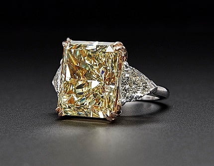 23.58cts fancy yellow diamond ring fetches $325,000 at Christie's