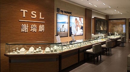 Tse Sui Luen's Revenue Drops by 9% in FY2021