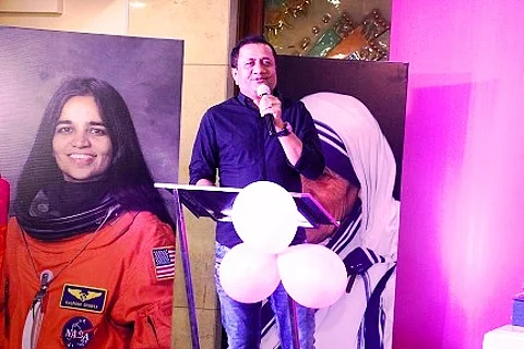 Dinesh Lakhani, Director, Kiran Gems
