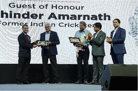 Cricketing legends Mohinder Amarnath and Kapil Dev being felicitated by Colin Shah, Chairman GJEPC