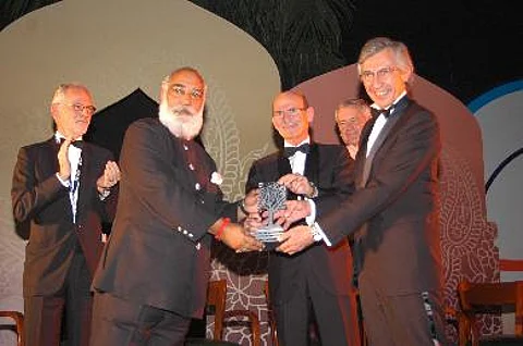 Chopard designs IMD-Lombard Odier Darier Hentsch Distinguished Family Business Award trophy