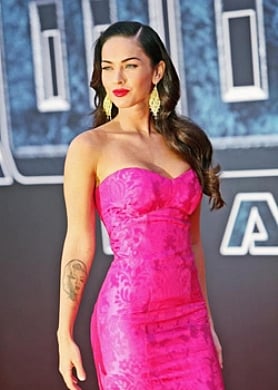 Megan Fox adorns Amrapali earrings for film premier