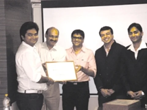 IGI Opens its Gemmology School in Surat