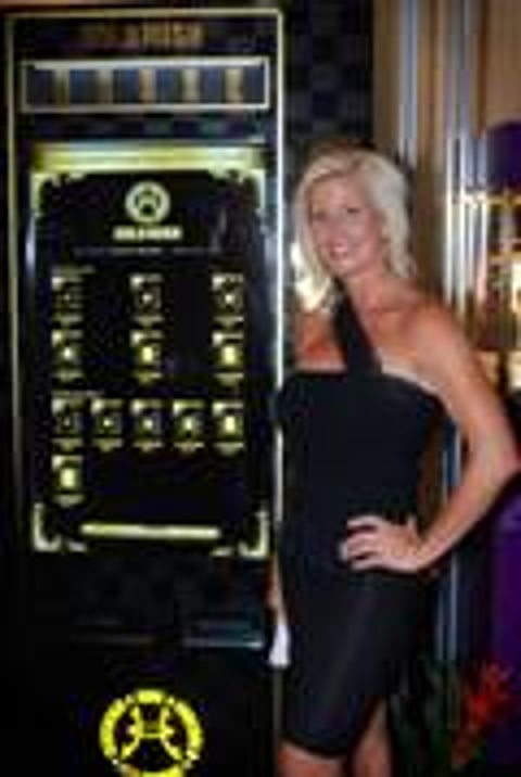 Gold bar card vending machine launches in Korea