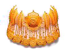 Azva ties-up with Tarun Tahiliani for a new collection