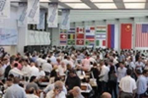 Day two at US & International Diamond Week sees enthusiastic participation