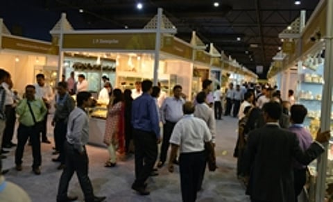 Signature, Mumbai - On a mixed Note!