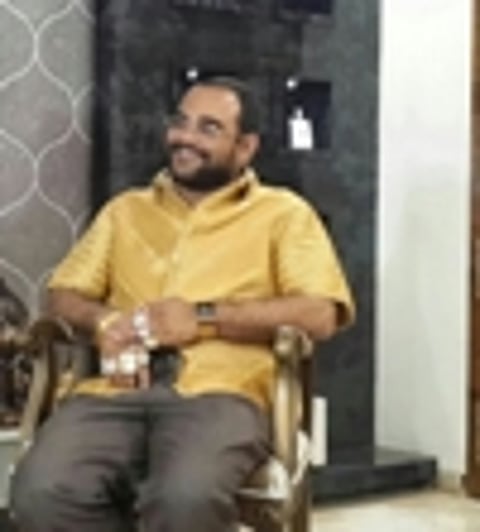 Shanti Jewels creates a gold shirt of Rs.1.47 crore