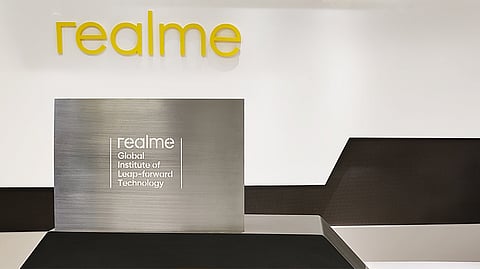 Realme Opens Global Institute of Leap-forward Technology for Fast Charging Technology