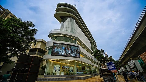 Vivo Expands its Presence with Launch of Its Biggest Store In Ahmedabad
