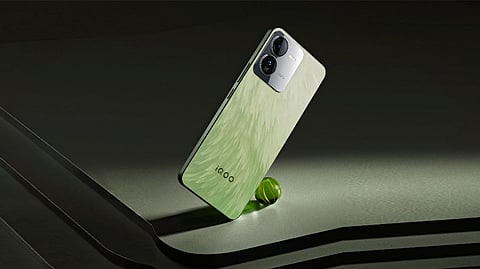 iQOO Z9 Set to Debut on March 12 with Powerful Processor, Camera, and Display