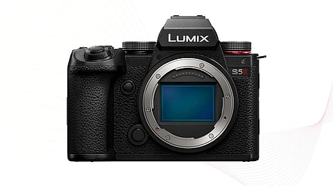 Panasonic Enhances LUMIX S5II and S5IIX with New Firmware Update