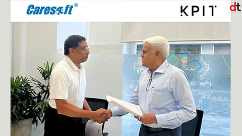 Mr. Mathew Vachaparampil, CEO of Caresoft Global (on the left) and Mr. Kishor Patil, Co-founder, CEO & MD, KPIT Technologies (on the right)