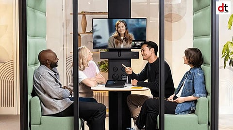 Jabra Launches PanaCast 40 VBS 180° Android-Powered Video Bar for Small Rooms