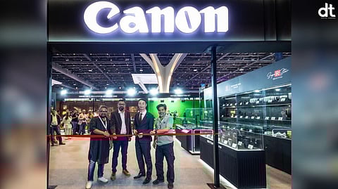 From Left to Right : Mr Sudeep Chatterjee, National Award-winning Cinematographer, Mr Vishesh Magoo, Assistant Director, Imaging Communication Business, Mr. Toshiaki Nomura, President & CEO of Canon India and Mr. Kiran Deohans, Cinematographer
