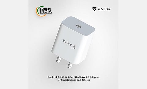 RAEGR Introduces ‘RapidLink 200’ 20W PD Adapter for Smartphones and Tablets