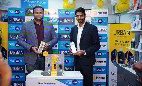 Inbase Collaborates with My Jio Store to Boost End-User Experience