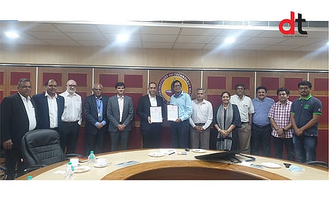 IIT Madras Team Gets Funding from L&T for Hyperloop Project