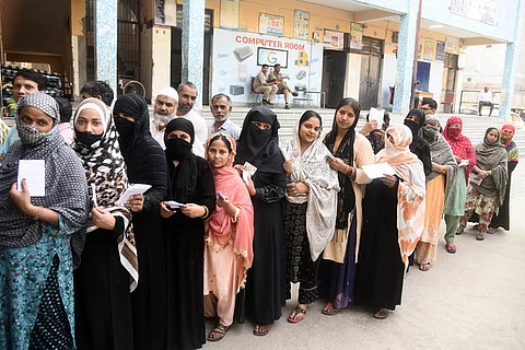 மக்களவைத் தேர்தல் 6-ம் கட்ட வாக்குப்பதிவு நிறைவு!