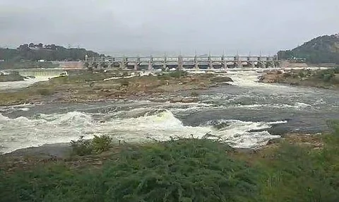 மேட்டூர் அணைக்கு நீர்வரத்து வினாடிக்கு 35, 500 கன அடியாக சரிவு