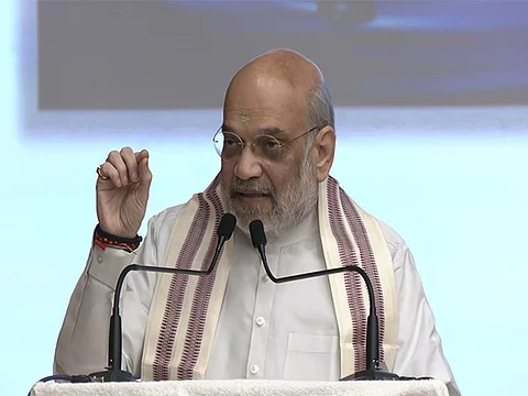 Those who speak English will soon feel ashamed: Amit shah
