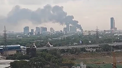 Massive fire breaks out at Noida private firm, plume of smoke fills air
