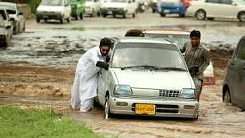 பாகிஸ்தானில் திடீர் வெள்ளம்...