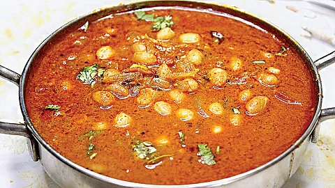 Peanut tamarind