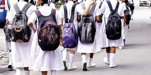 ஒடிசா: இன்று முதல் பள்ளிகள் செயல்படும் நேரத்தில் மாற்றம்!