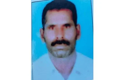 சீர்காழி அருகே கடல் சீற்றத்தால் படகு கவிழ்ந்து மாயமான மீனவா் உடல் கொட்டாயமேடு பகுதியில் மீட்பு!