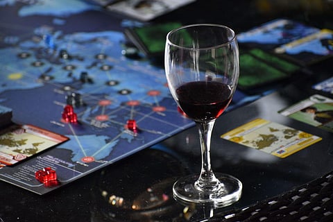 Top Snacks For A Luxurious Game Night In