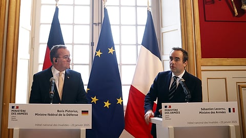 Ministros francês e alemão admitem que dedicar 2% do PIB à Defesa "é insuficiente"