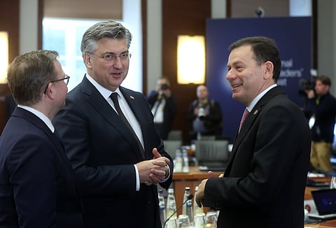 Luís Montenegro participa no primeiro retiro de líderes da União Europeia.