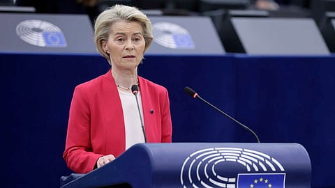 UE responde a taxas impostas pelos EUA sobre aço e alumínio com "contramedidas fortes"