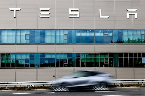 Tesla apresenta nova versão do Model Y para tentar inverter quebras