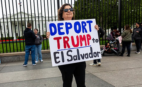 Supremo Tribunal dos Estados Unidos trava deportações de venezuelanos para prisões em El Salvador