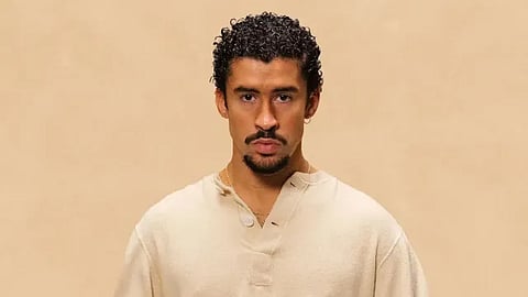 Bad Bunny, cantor porto-riquenho que vai atuar no Super Bowl deste ano