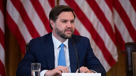 Vice-presidente norte-americano pede negociações diretas entre Ucrânia e Rússia