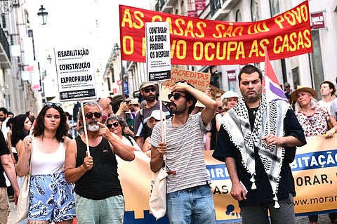 Fotogaleria. Manifestação em Lisboa junta centenas contra crise na habitação