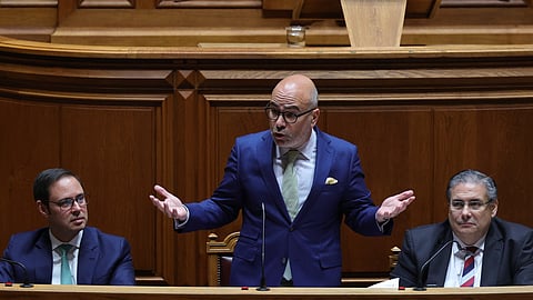 Miguel Pinto Luz explica privatização da TAP no Parlamento