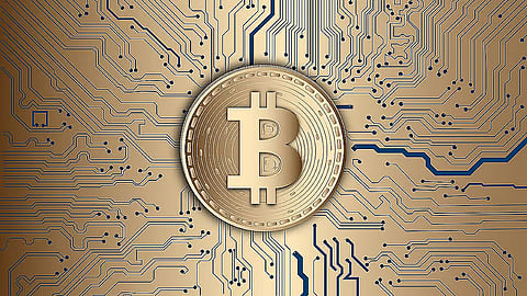 Bitcoin estreia-se acima dos 125 mil dólares a beneficiar do 'shutdown' nos EUA