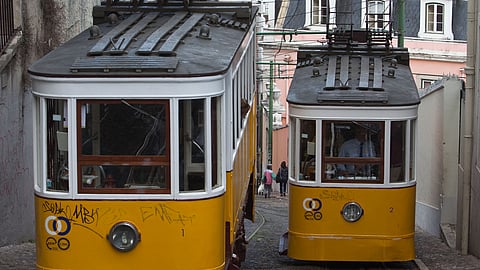 Memória DN: Para o turista e não só... Quando o Elevador da Glória fez 130 anos