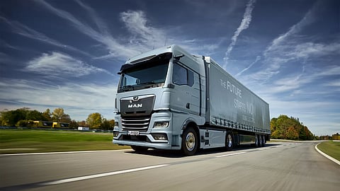 Tarifas pressionam transporte e logística e travam recuperação industrial na Zona Euro