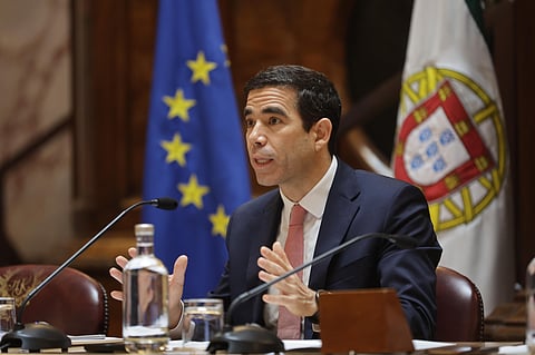 Leitão Amaro contraria Pedro Duarte e mantém tabu sobre solução para distribuição de jornais no interior