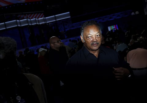 A família de Jackson disse que “morreu pacificamente”, sem esclarecer a causa da morte.